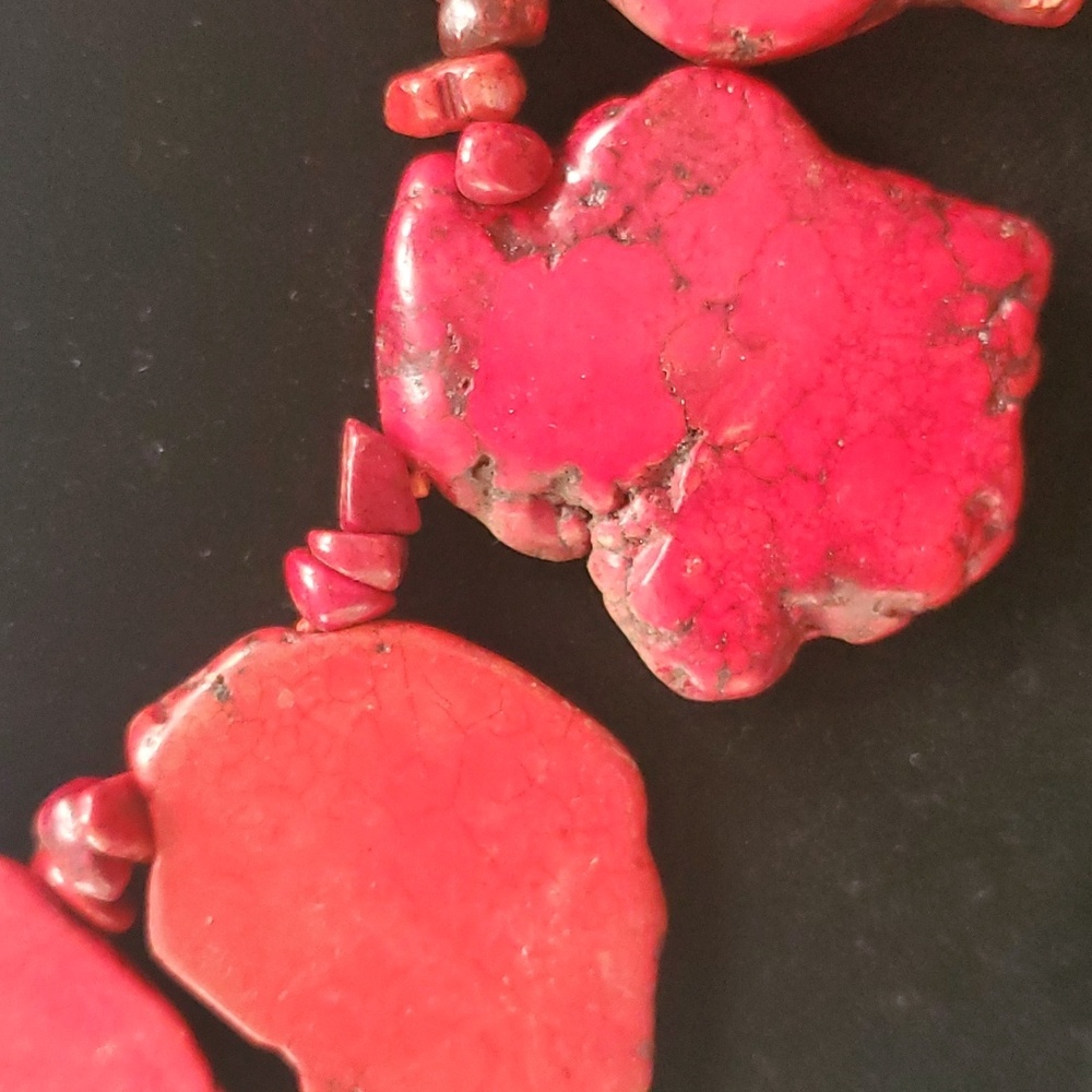 Necklace - Picture 3 of 4